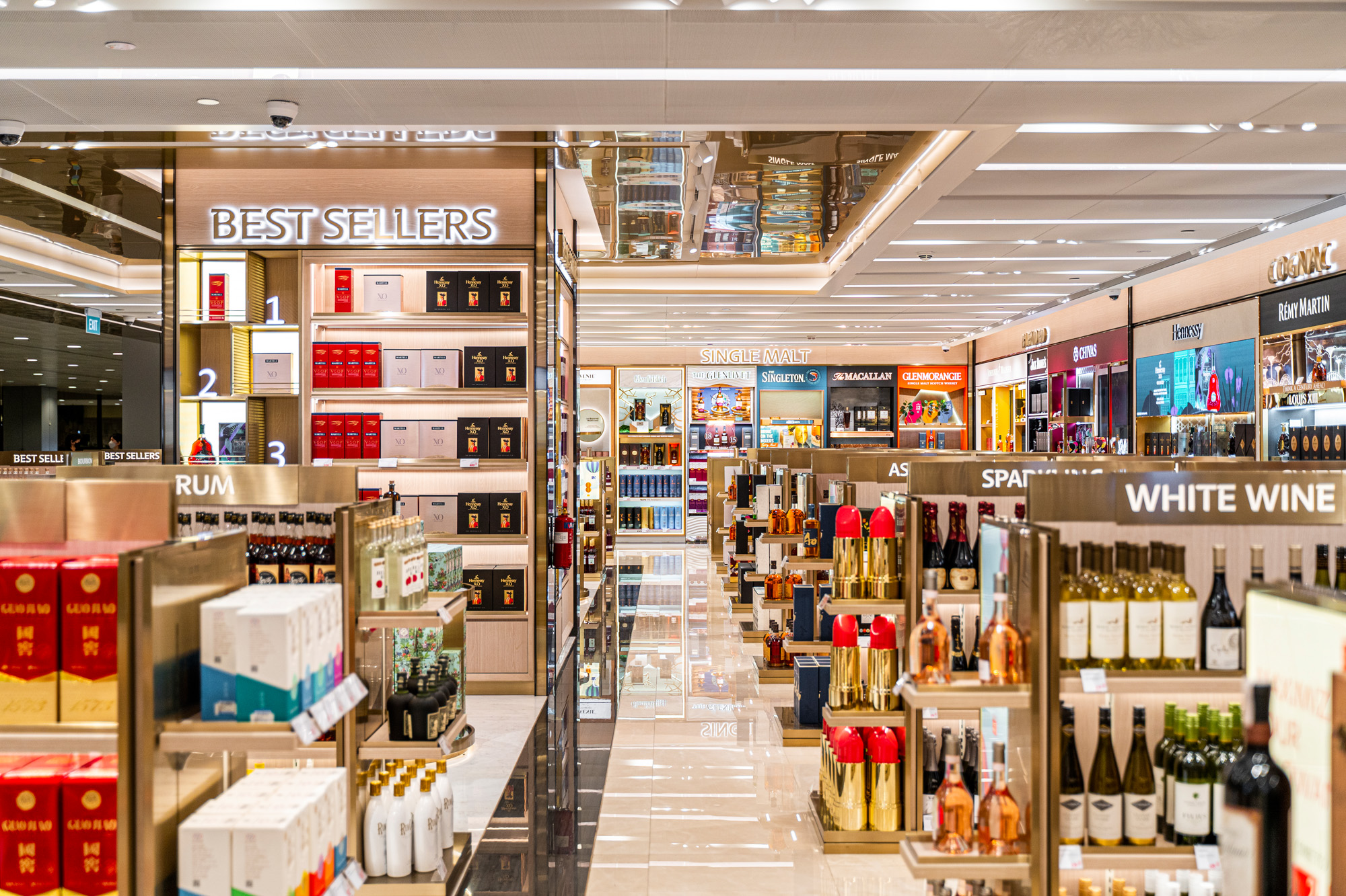 Lotte Duty Free Changi Airport Singapore Lifestyle Project Innovations la-mer-the-shilla-duty-free